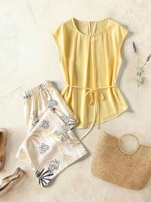 Rusticease Women's Yellow Round Neck Belted Top And All-Over Allover Print Pants 2 Pieces Set - Multicolor - View 3