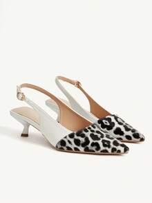 CUCCOO CHICEST Women Pumps - White - View 1