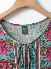 Rusticease 女士夏季度假印花收腰短袖连衣裙 - 綠色 - 查看 4