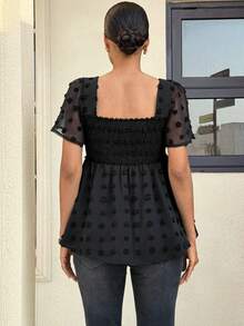 MaterniWear 夏季孕妇通勤工作衬衫，优雅的瑞士圆点纹理衬衫，适合通勤穿着。这款衬衫采用弹力面料，穿着舒适，不会感到紧绷。纯色方领短袖孕妇衬衫，复古通勤风黑色娃娃衫。 - 黑色 - 查看 8