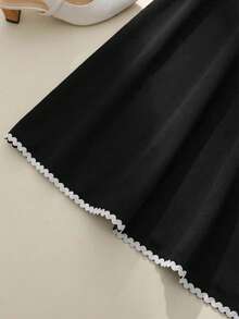 SHEIN Clasi Đầm không tay thanh lịch tối giản dành cho nữ, điểm nhấn là cúc cài và viền tương phản, thích hợp cho mùa hè. - Đen và trắng - Xem 3