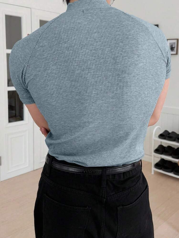 Summer Letter Embroidery Haze Blue Raglan Sleeve Slim Fit Men T-Shirt