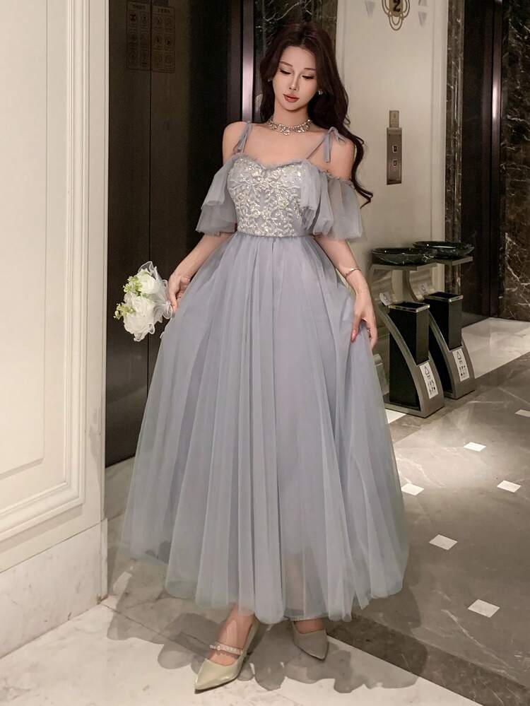 Women's Elegant Bridesmaid Dress With Lace Patchwork And Ruffle Hem, Mid-Length Sleeveless Dress For Summer