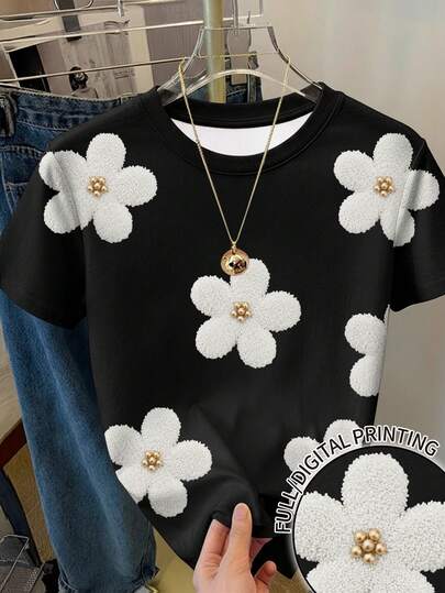 Resyla Women's Allover Floral Print Casual T-Shirt, Cute Flower Pattern Y2K Street Style, Back To School Tee, Vacation Leisure Floral