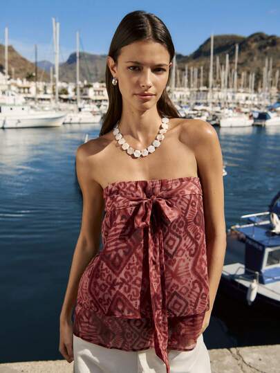 Nöista Off Shoulder Loose Top In Raspberry And Pink Colors, Print And Doble Layering Also Adjustable Strap On Chest In Main Fabric, Colorful Top. Summer Outfit, Beach, Casual Look, Easter, Pring, Holiday, Vacay, Vactions Look.