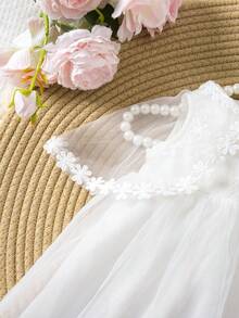SHEIN Elegantes, süßes weißes Blumenbesticktes Mesh-Kleid für Neugeborene Baby Mädchen - Weiss - Übersicht 7
