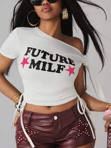 Coolane Camiseta gráfica blanca con cuello asimétrico, estilo Y2K, para mujer, adecuada para primavera/verano, streetwear, vacaciones, casual, graduación, salir, conciertos - Blanco - Ver 1