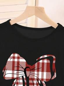 SHEIN Genkimix Kids 青少年女孩两件套睡衣套装 - 黑色蝴蝶和格子印花牛奶丝长袖上衣和宽松格子裤，舒适返校时尚 - 酒紅色 - 查看 3