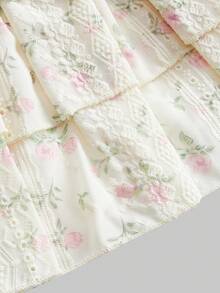 Sweetness Women's Vintage Ditsy Floral Ruffled Hem Low Waist Mini Skirt, Textured Fabric For Vacation - White - View 10