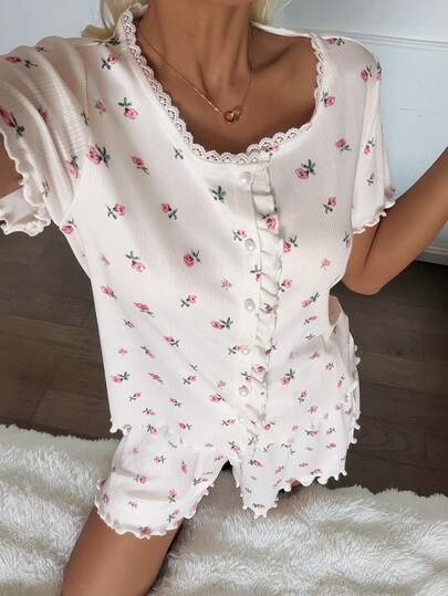 DAZY Sweet Ditsy Floral Frill Trim Short Sleeve & Shorts Pajama Set For Women