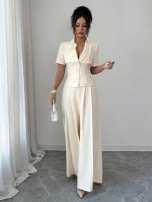 Elenzga 女士夏季外出、约会、新年、情人节、复活节、母亲节、音乐节、中东风情、婚礼服饰 - 精致、时尚、优雅、复古风休闲简约通勤浪漫度假翻领花卉纽扣腰修身常规短袖上衣 + 直筒下摆松紧腰常规长度两件套，米色 - 米色 - 查看 5