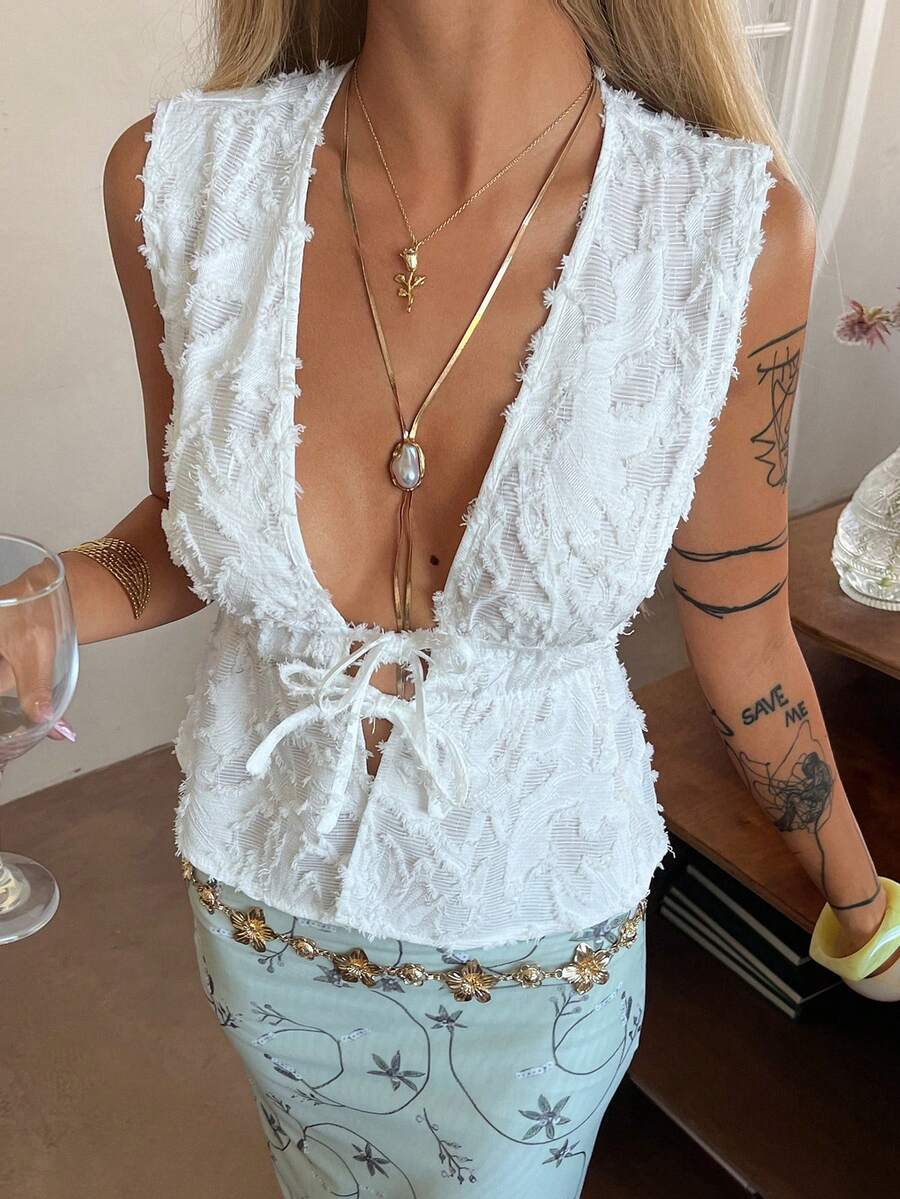 DAZY 女士纯色抽绳系腰长款喇叭袖V领休闲优雅秋冬上衣 - 米色 - 查看 1