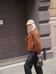 ORNATELLA 女士秋冬棕色短款修身优雅下摆和袖口条纹双排扣翻领双面羊毛大衣 - 卡其色 - 查看 5