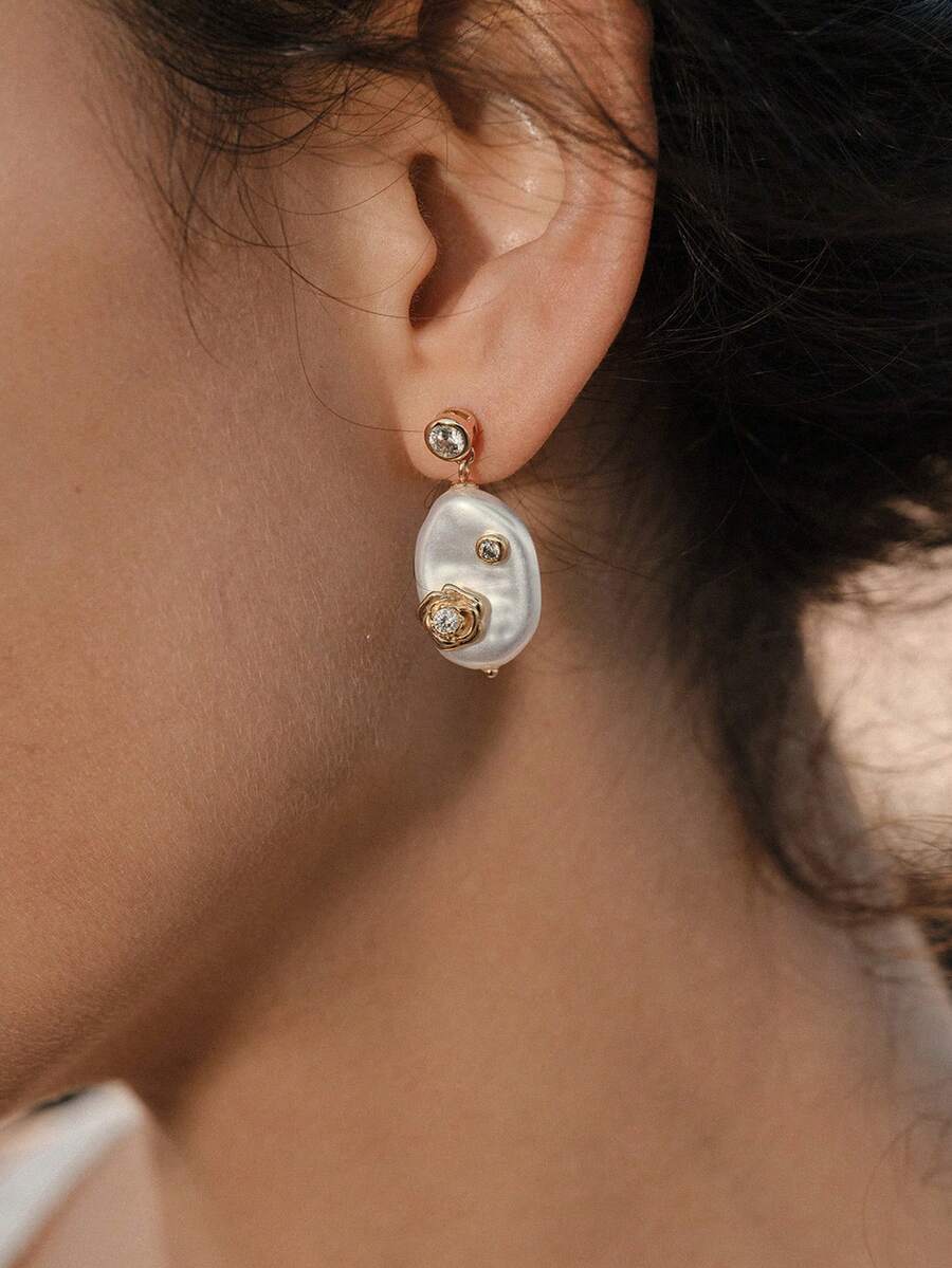 Opalesca Women Dangle Earrings,Outfits, Old Money,Beaded,Wedding/Bridal Accessories,Fairycore/Fairy,Pearl,For Mom/Women/Girl/Mother,Elegant,Premium,Classy,Crystalsbeaded,Wedding/Bridal Accessories,Fairycore/Fairy,Pearl,For Mom/Women/Girl/Mother,Elegant,Premium,Flower,Crystals,Gold,Easter,Travel/Beach/Vacation,Boho - Gold - View 1