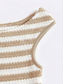 SHEIN Tween Girls' Casual Asymmetric Striped Textured Khaki & White Striped Off-Shoulder Top And Pants 2 Pieces Set - Khaki - View 6