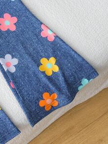 Camiseta de manga corta con cuello redondo y bordado floral colorido + Pantalones acampanados con estampado floral y cintura elástica para niñas pequeñas, conjunto de verano vibrante adecuado para ocasiones casuales, de vacaciones y de fiesta - Blanco - Ver 9