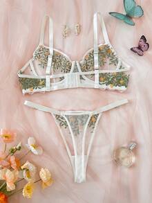 FloralLove Floral Mesh Embroidery Plus Size Push-Up Bra And Panty Set - Multicolor - View 2