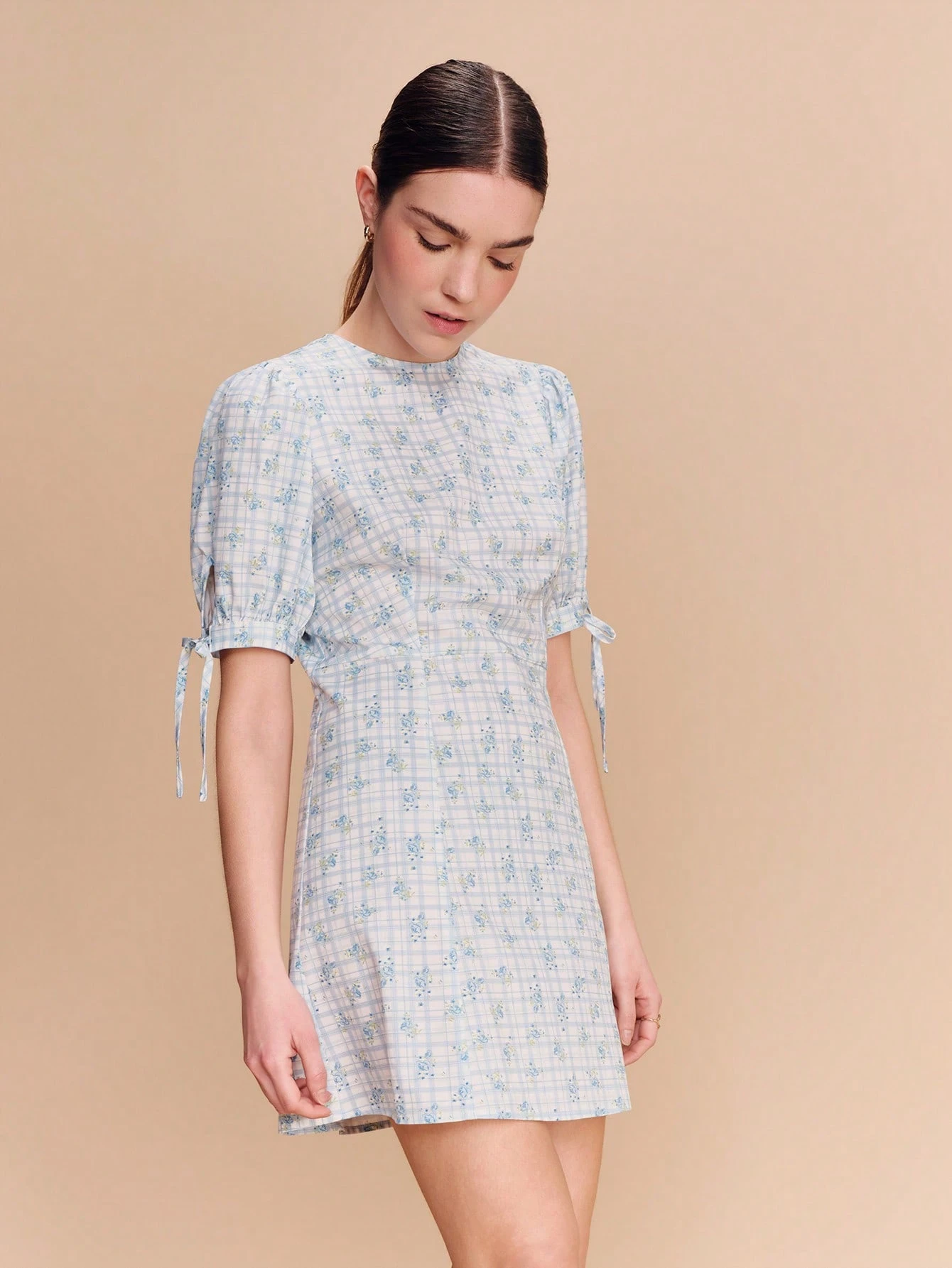 Short Dress With Blue Checkered Floral Print And Tied Sleeves Cute Style Spring Summer Vacation French Style Parisian Style Wedding Guest Dress