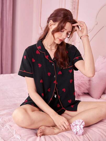Conjunto de pijama de pantalón corto y blusa de manga corta con estampado de corazones y efecto arrugado para mujer