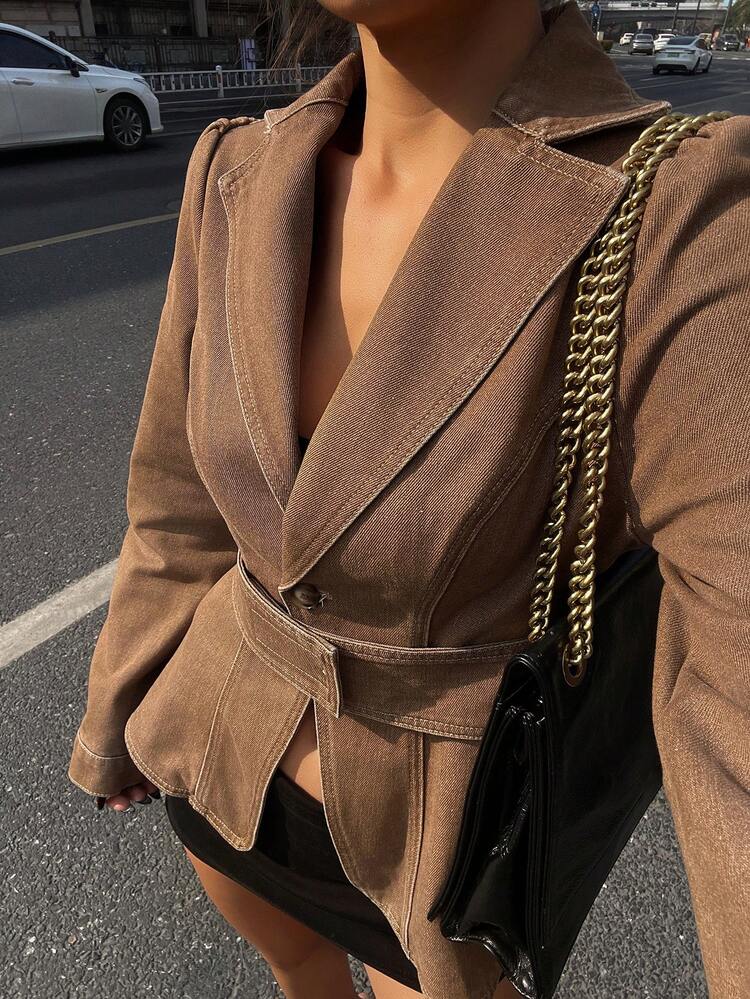 Women's Collared Cinched Waist Denim Jacket