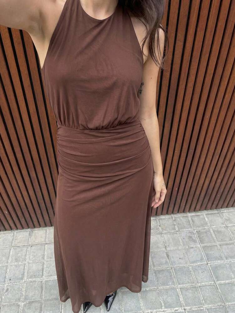 SHEIN Maija Women Simple Solid Color Pleated Halter Backless Dress Brown Maxi Dress Brown Wedding Guest Dress Halter Neck Dress Brown Dress Women Earth Tone Dress Resort Wear 2026