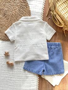 SHEIN Vintaside Kids 男女通用新生儿至1岁宝宝套装，杏色短袖衬衫和短裤套装，纹理面料，适合夏季外出穿着 - 彩色 - 查看 2
