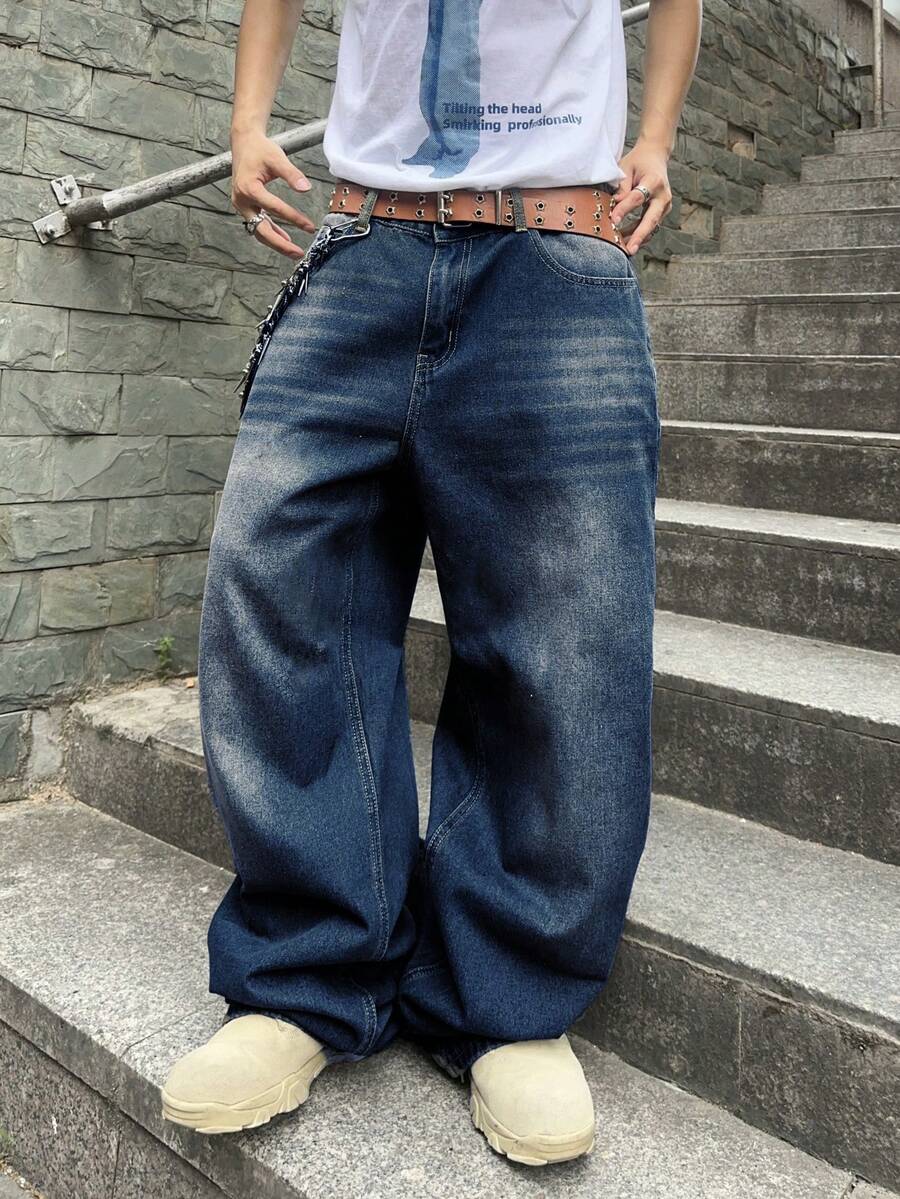 Manfinity EMRG Plus Size Men's Casual Loose Fit Pockets Straight Leg Jeans - Dark Wash - View 1