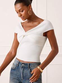 Lilora Women's Elegant Twist Knit Top - White - View 5