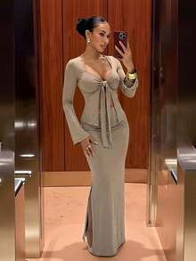 Slaydiva 早春新款，春夏音乐节，情人节，复活节休闲风，简约基础款Y2K街头甜美畅销款，邮轮度假，日常约会，辣妹风，性感风，深V领，前系带设计，喇叭长袖性感上衣+前中褶侧开衩超长裙，浅卡其色套装，女士两件套 -A - 卡其色 - 查看 9