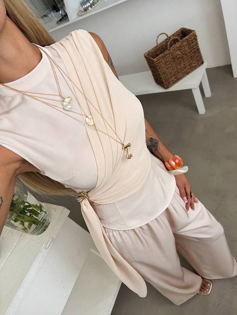 Strévra Women's Sleeveless Mock Neck Top And Casual Pants 2 Pieces Set - Apricot - View 1