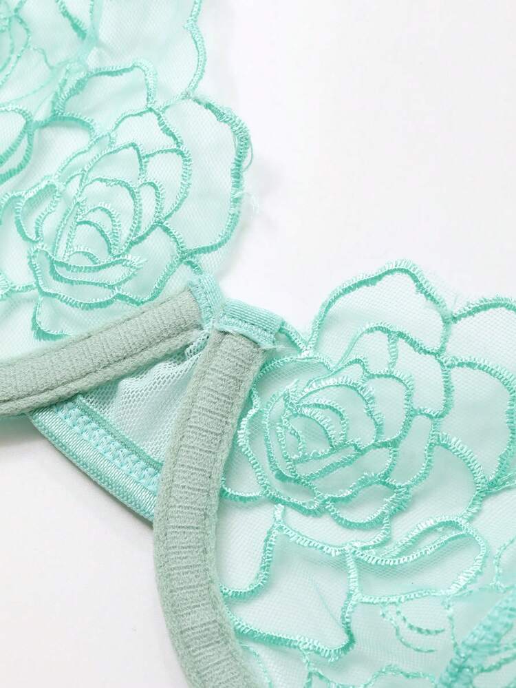 2pcs Floral Lace Patchwork Wireless Bra And Panty Set, Sexy Hollow Out Women's Lingerie Set, Spring/Summer