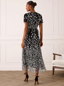 Lilora 女士优雅刺绣网纱长裙 - 黑色 - 查看 3