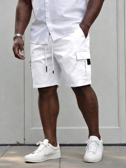 ResortEase Pantalones cortos cargo talla grande para hombres, adecuados para el transporte diario, viajes, uso casual, salidas de fin de semana, actividades al aire ocasiones sociales. Estos versátiles pantalones cortos son un elemento esencial en el guardarropa de un hombre y hacen un gran regalo para un novio o esposo.