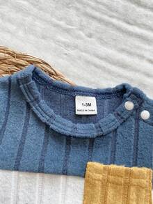 Vintaside Kids 两件套新生男宝宝套装，柔软舒适的连体衣和短裤套装，乡村风格撞色设计，春夏时尚休闲装 - 藏蓝色 - 查看 8