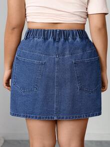 SHEIN Elenzya Minifalda de mezclilla sexy de cintura alta con bolsillos para mujer de talla grande - Azul - Ver 2