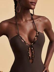 Travachic 女士纯色串珠连体泳衣，适合海滩度假、泳池派对、沙滩派对、夏季、春季、节日、派对等场合，风格可爱、休闲、海滩风情，是夏季、春季、海滩、度假、休闲、夏季服装、春季女装、沙滩装、夏季度假装、夏季度假装、夏季度假装、沙滩装、夏季度假装、海滩度假装、Y2K、热带风情、波西米亚风连体泳衣，棕色泳衣，女士泳装，女士度假泳装，串珠泳衣，棕色泳装 - 棕色 - 查看 6