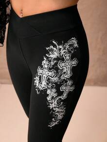 ROMWE PETITE V腰藤蔓交叉印花紧身喇叭裤 - 黑色 - 查看 4