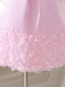 SHEIN Glamorique Kids 女童花童伴娘礼服，婚礼，花童，优雅，3D玫瑰，蕾丝连衣裙，女婴夏季连衣裙，生日照服装，生日派对，春季，夏季，舞会礼服，优雅派对礼服，女童生日礼服，儿童缎面连衣裙，儿童小新娘礼服，儿童礼服衬裙，女童公主裙，花边连衣裙，粉色蝴蝶结连衣裙，女童连衣裙，儿童连衣裙，迷人儿童连衣裙，蝴蝶结细节连衣裙，儿童生日礼服，粉色儿童连衣裙 - 粉色 - 查看 5