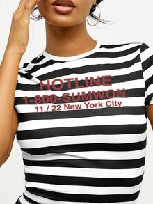 SUMWON 加大码条纹图案短袖圆领T恤，Hotline印花标语T恤 - 黑與白 - 查看 4