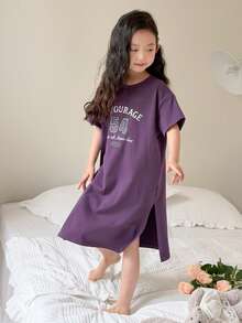 DAZY 少女字母印花圆领宽松直筒休闲短袖连衣裙家居服 - 紫色 - 查看 3
