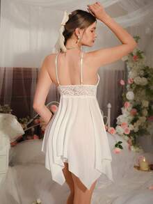 女士撞色蕾丝不对称下摆性感吊带睡裙 - 白色 - 查看 2