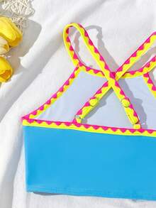 SHEIN 两件套女童比基尼泳衣套装，包括蓝色背心和撞色贝壳边饰泳裤，时尚休闲优雅设计，适合游泳、海滩、泳池、夏季度假等场合。 - 彩色 - 查看 5