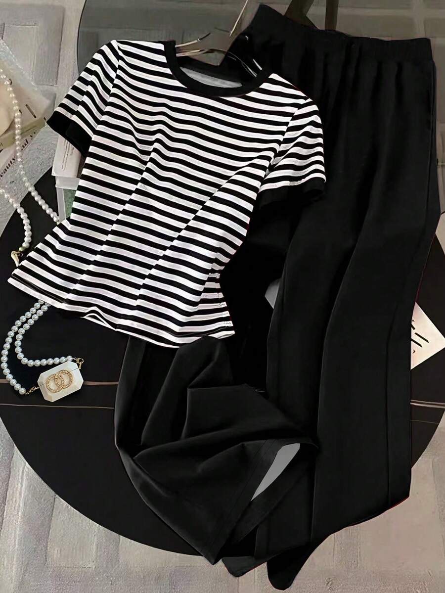 Franclia 2 piezas Conjunto de camiseta de manga corta y pantalones a rayas para mujer - Multicolor - Ver 1