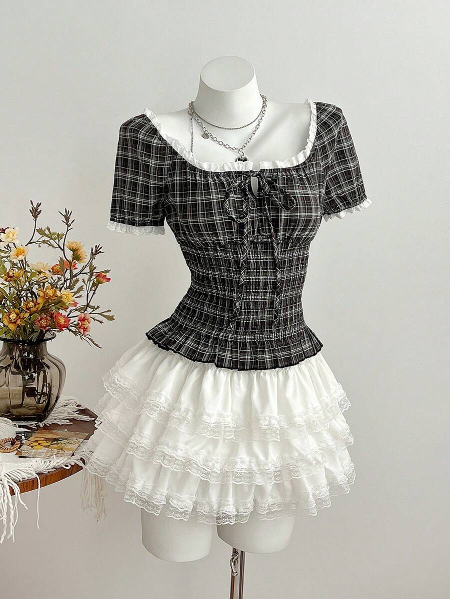 Elamini French Retro Lace Trim Square Collar Short Sleeve Women's Blouse, Ruched Waist, Cropped Length, Suitable For Work, Spring/Summer - Black and White - View 1