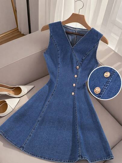 GlowEve Women's V-Neck Sleeveless Metal Button Decor Waist Cinched Casual Vacation Commute Denim Dress