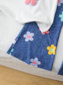 Camiseta de manga corta con cuello redondo y bordado floral colorido + Pantalones acampanados con estampado floral y cintura elástica para niñas pequeñas, conjunto de verano vibrante adecuado para ocasiones casuales, de vacaciones y de fiesta - Blanco - Ver 8