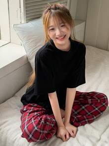 Dazy Kids Teen Girl Solid Color Round Neck Loose Top And Plaid Print Pants Pajama Set Summer - Black - View 4