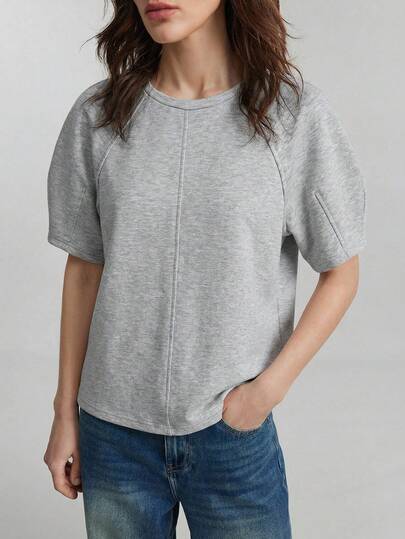 Ontre 女士灰色舒适亲肤弹力面料圆领插肩袖H型廓形设计，袖口塑形，拼接细节，时尚都市休闲商务装，高品质机场穿搭，精致圆领设计