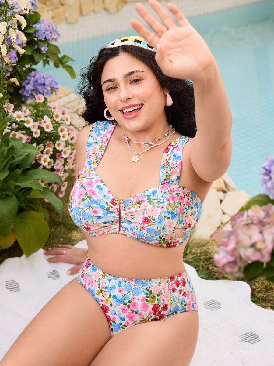 SHEIN Bộ bikini cỡ lớn in họa tiết hoa, thích hợp cho kỳ nghỉ và đi biển. - Nhiều màu - Xem 1