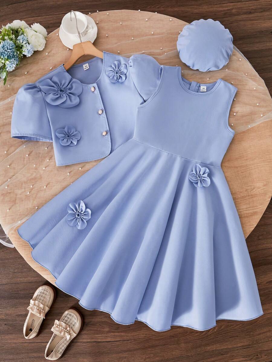 SHEIN 3件組青少年女孩淺藍色夏季婚禮禮服套裝，短袖短版開襟衫、無袖A字裙與貝雷帽，3D花朵裝飾，優雅